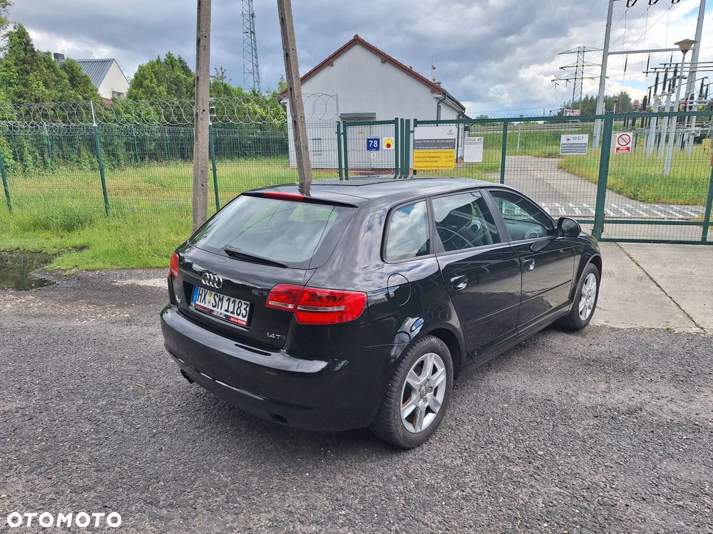 Audi A3 Sportback - 4