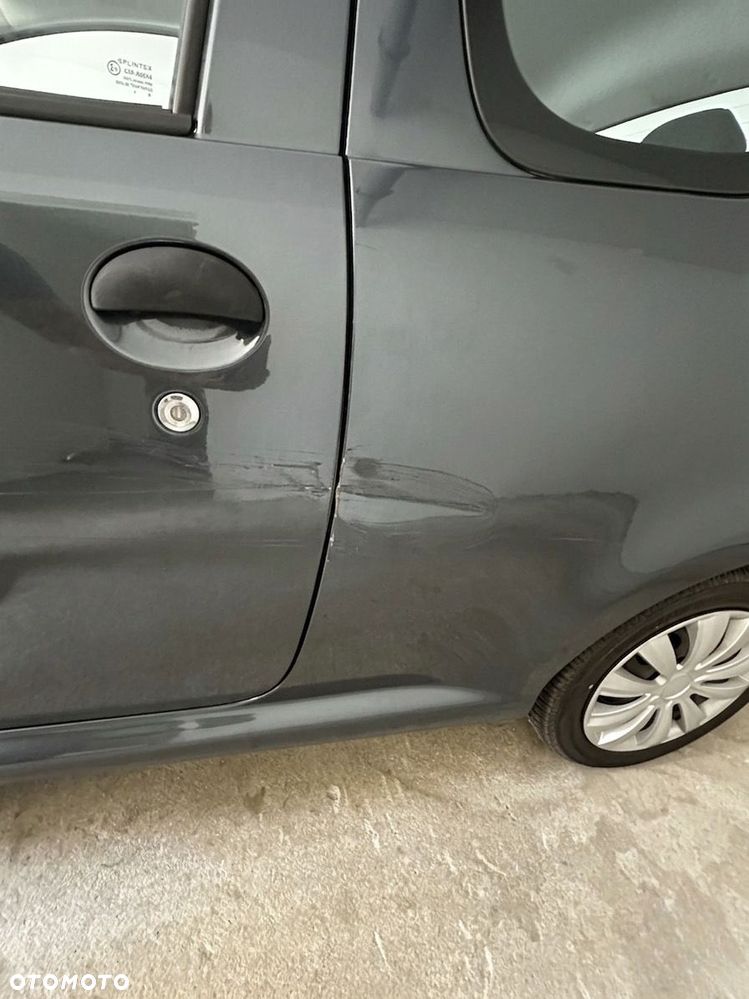 Toyota Aygo Standard - 6