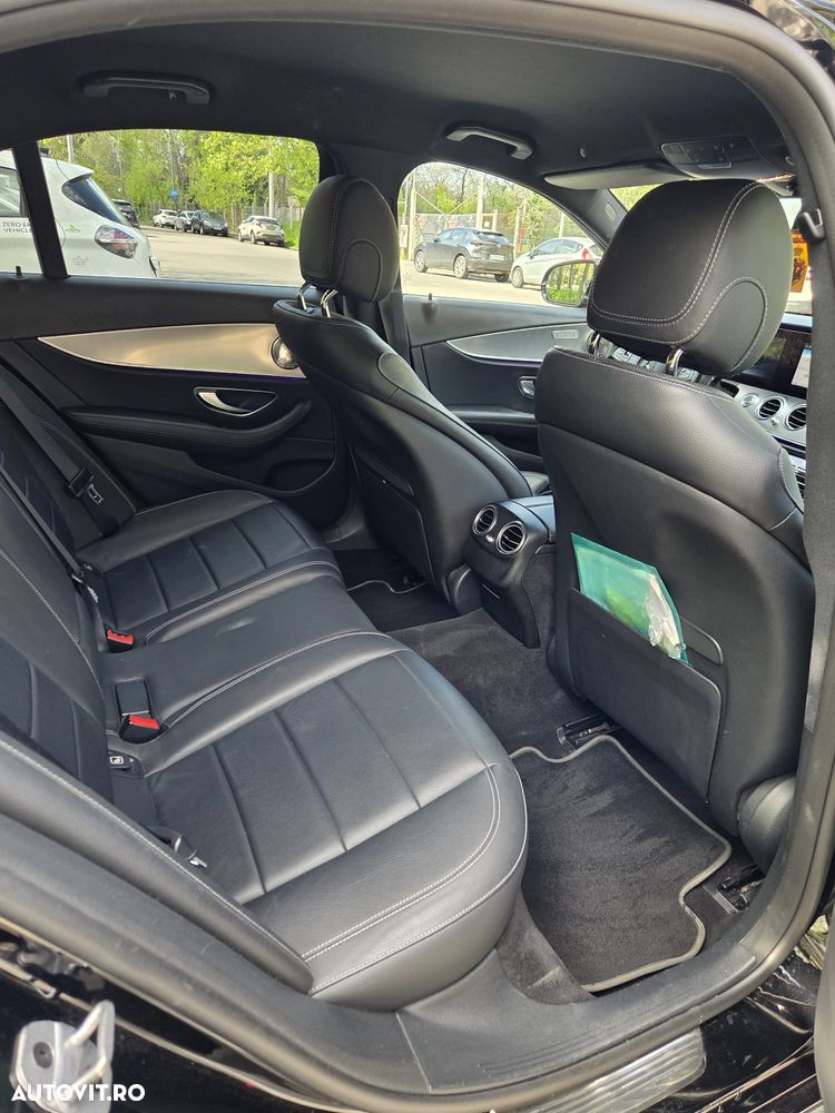 Mercedes-Benz E - 26