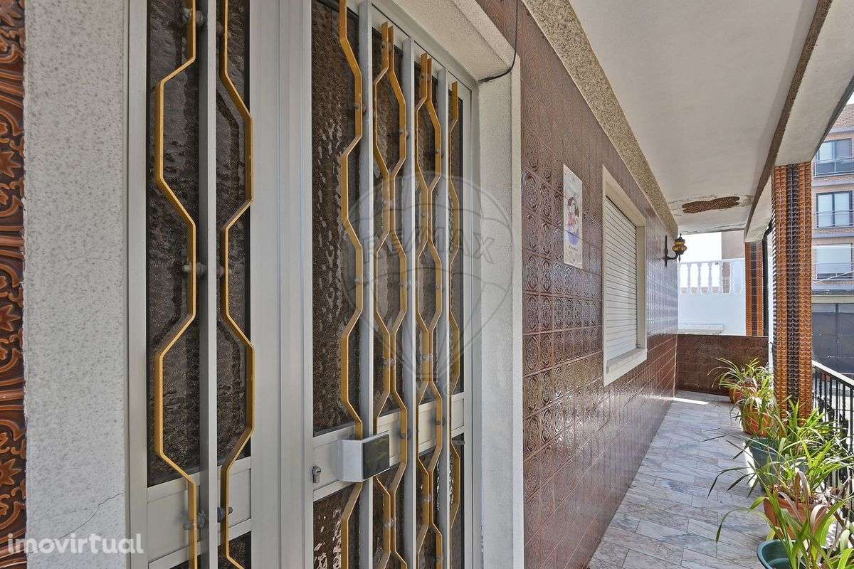 Moradia T3 para venda - Grande imagem: 2/37