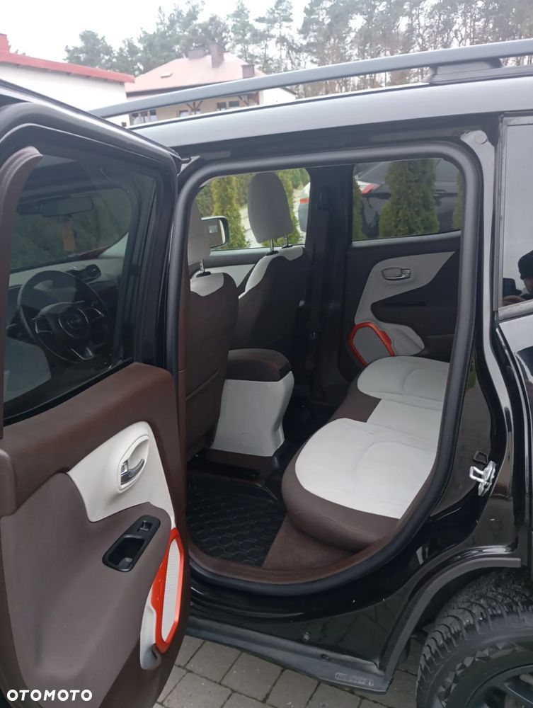 Jeep Renegade - 17