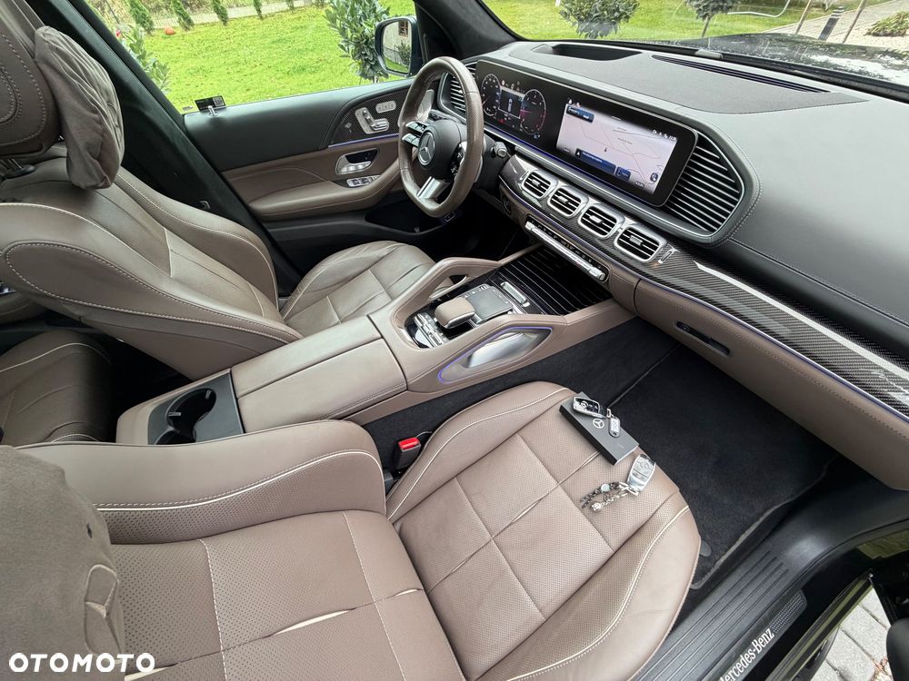 Mercedes-Benz Gls 2024 photo 4