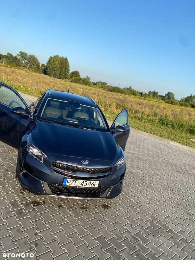 Kia XCeed 1.6 GDI PHEV L Business Line DCT - 6