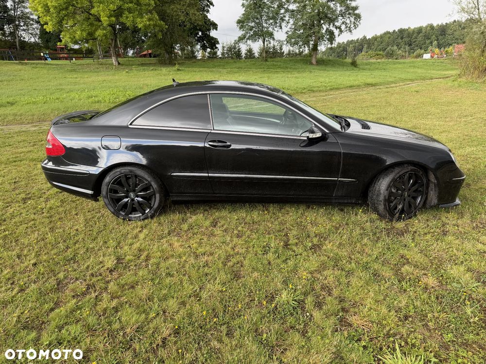 Mercedes-Benz CLK 200 Kompressor Avantgarde Sport Edition - 2