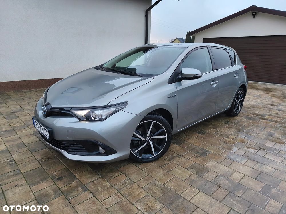 Toyota Auris - 2