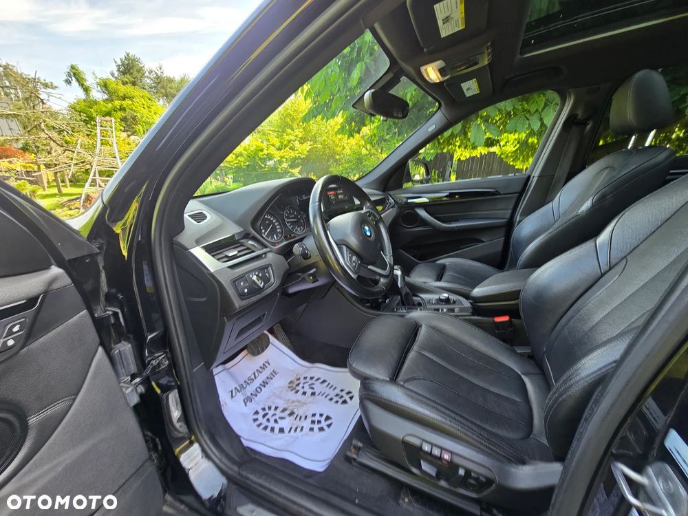 BMW X1 xDrive25i GPF Sport Line - 12