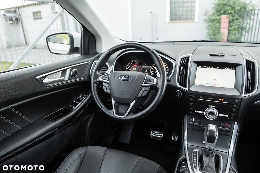 Ford Edge 2.0 TDCi Bi-Turbo 4x4 Sport - 29