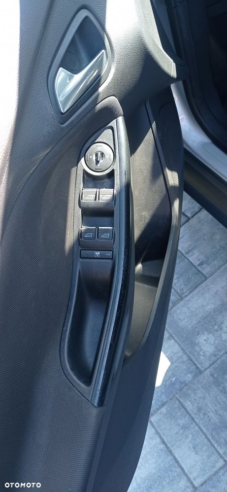 Ford Focus - 29