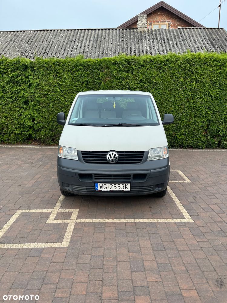 Volkswagen Transporter - 2