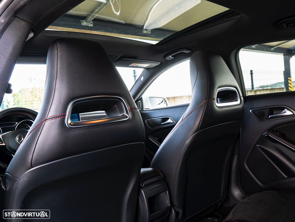 Mercedes-Benz CLA 180 d Shooting Brake AMG Line Aut. - 15