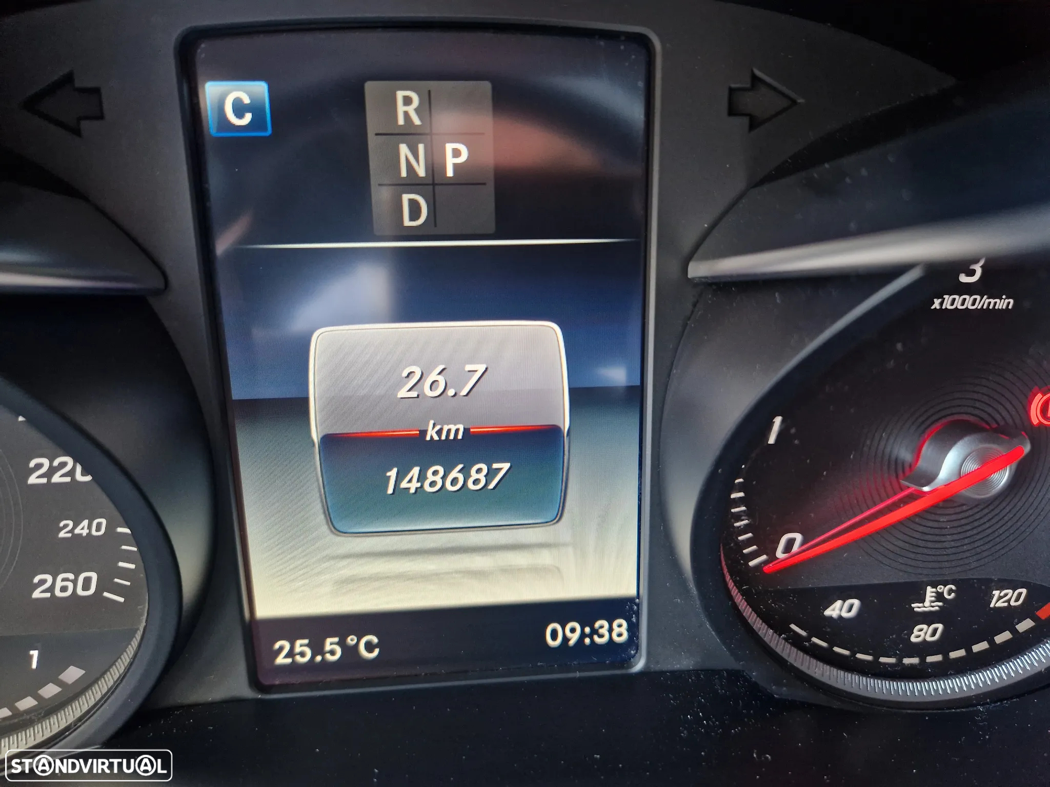 Mercedes-Benz GLC 250 d AMG Line 4-Matic - 23