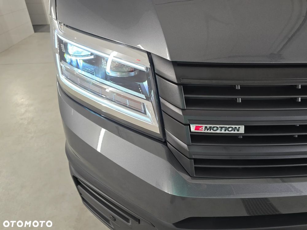Volkswagen CRAFTER 4 MOTION AUTOMAT-8 Bie Długi 7-OSOBOWY BOGATA OPCJA WYPOSAŻENIA NAVI KAMERA COFANIA FUL LED LAKIER METALIZOWANY SALON PL STAN NOWY - 5