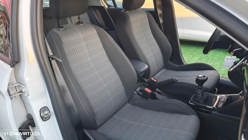 Opel Corsa 1.5 D Business - 19
