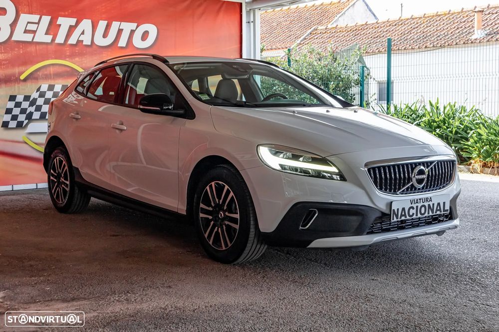 Volvo V40 Cross Country 2.0 D3 Plus - 3
