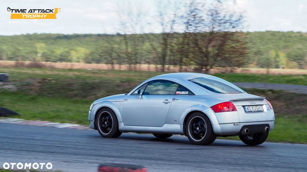 Audi TT Coupé - 2