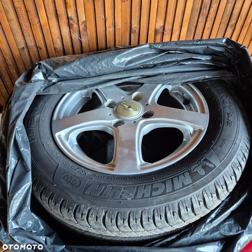 Ford Fiesta - 2