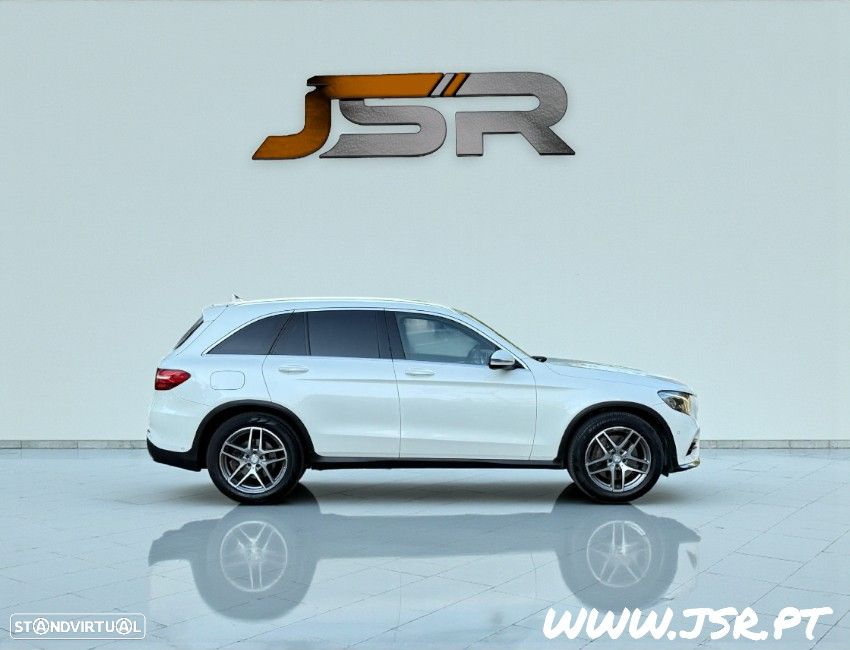 Mercedes-Benz GLC 220 d Coupe 4Matic 9G-TRONIC AMG Line - 4