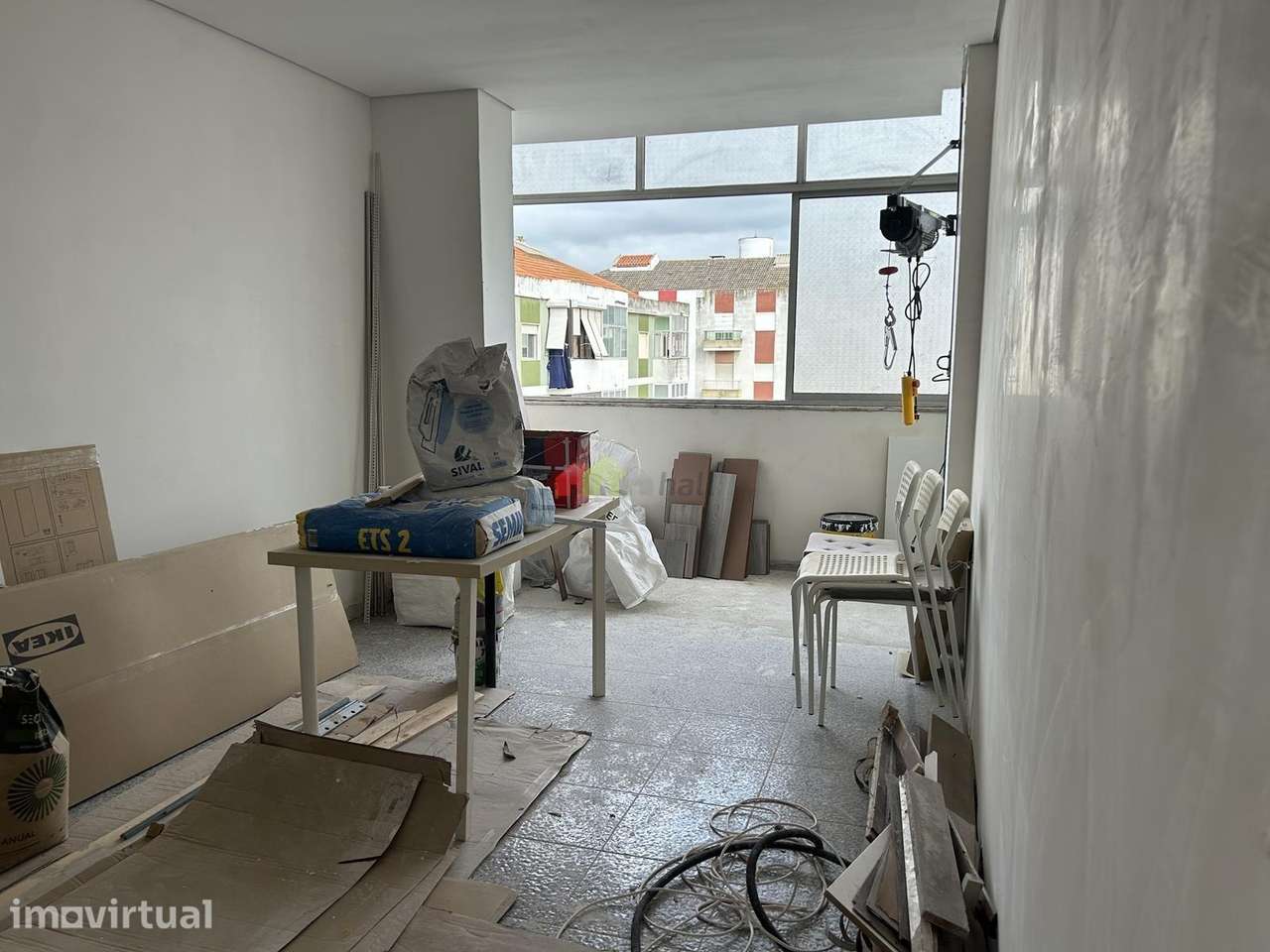 Apartamento T2 totalmente remodelado na Baixa da Banheira - Grande imagem: 5/17