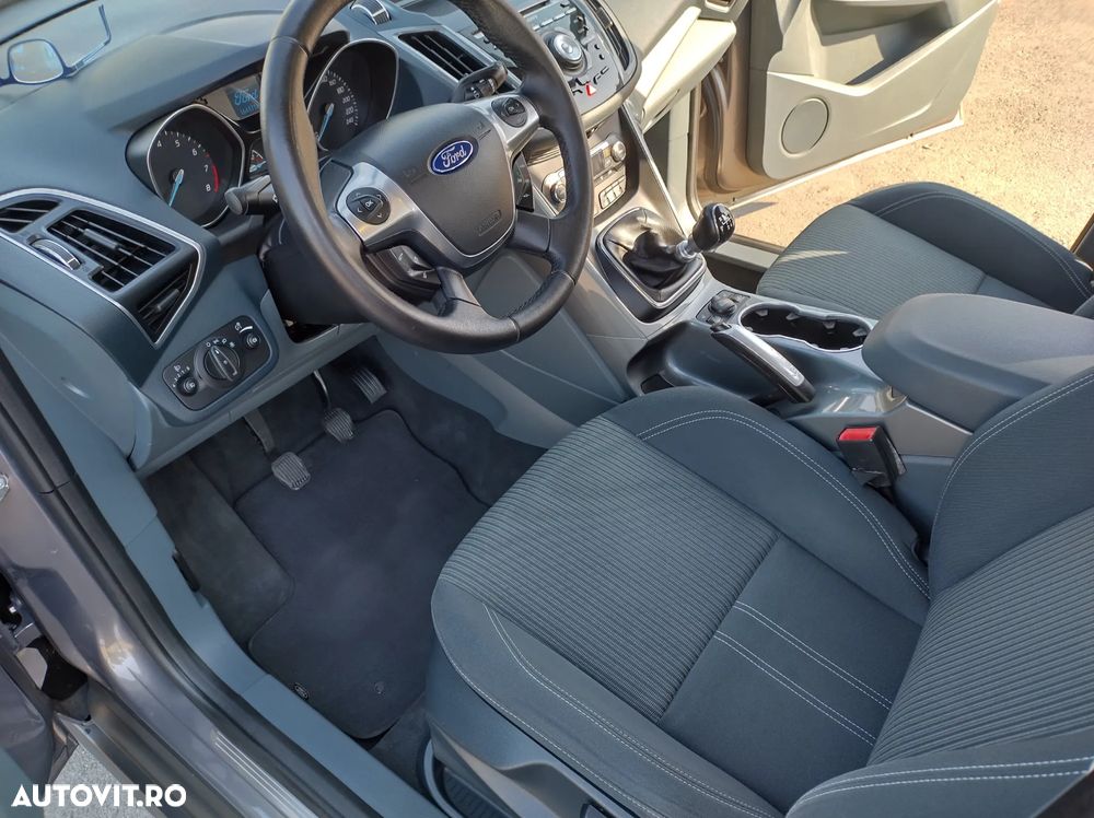 Ford Grand C-Max 1.6 EcoBoost Start-Stop-System Titanium - 16