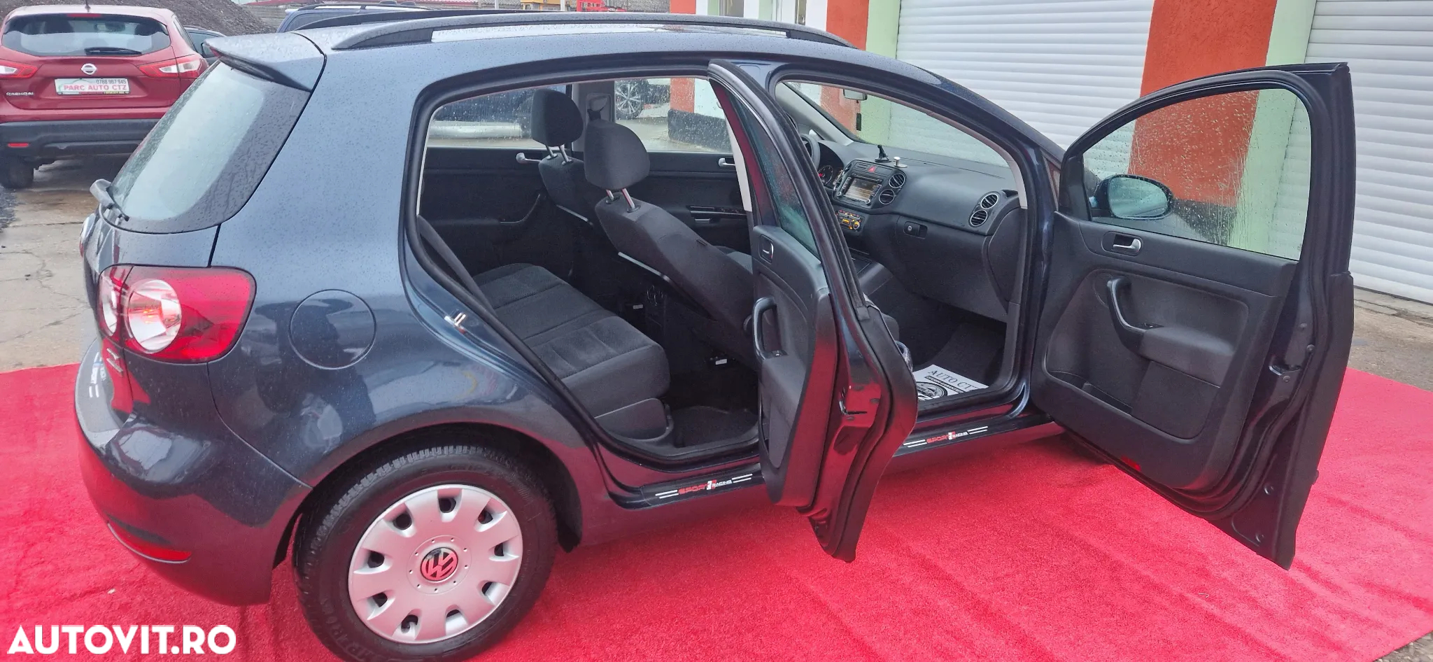 Volkswagen Golf Plus 1.6 TDI DPF BlueMotion Technology Team - 22