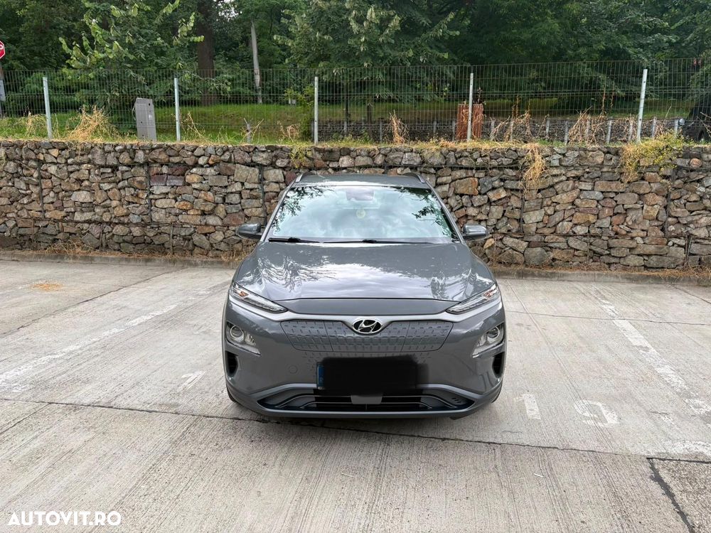 Hyundai KONA - 7
