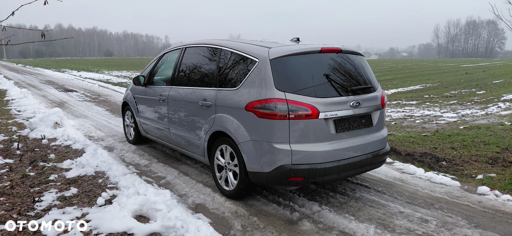 Ford S-Max - 10