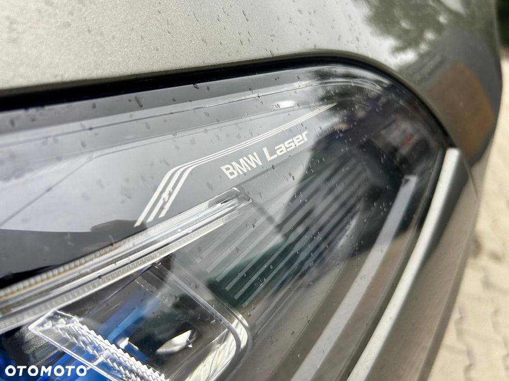 BMW X5 xDrive45e - 17