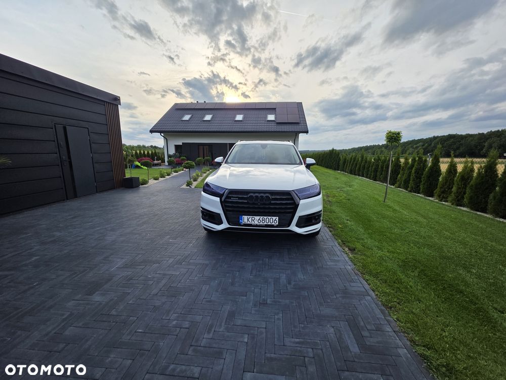 Audi Q7 - 8