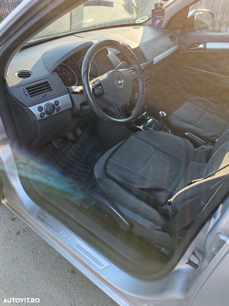 Opel Astra 1.7 CDTI - 3