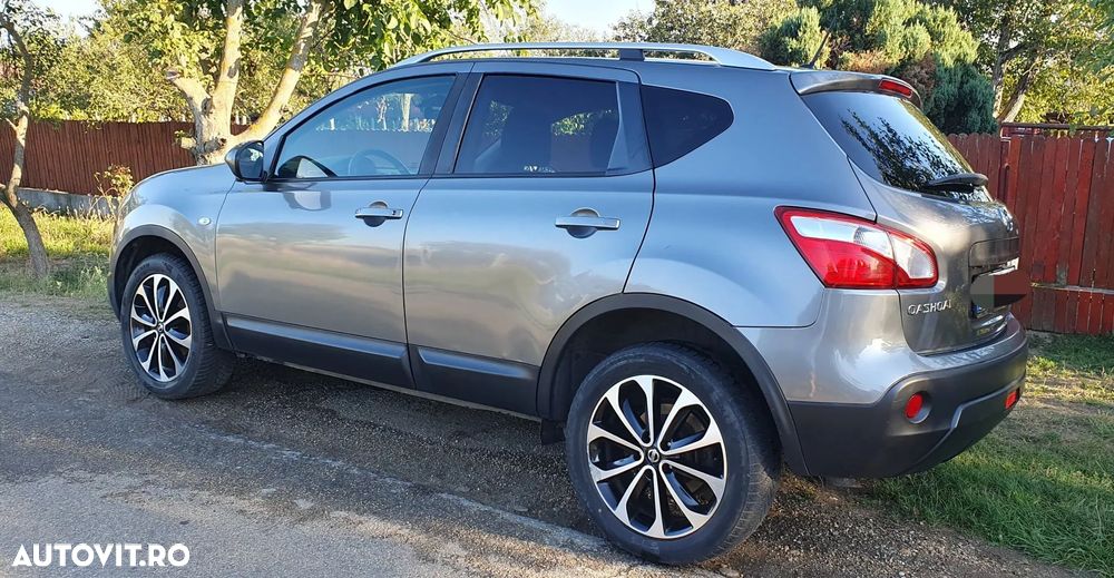 Nissan Qashqai 1.6 DCI Start/Stop Tekna - 2