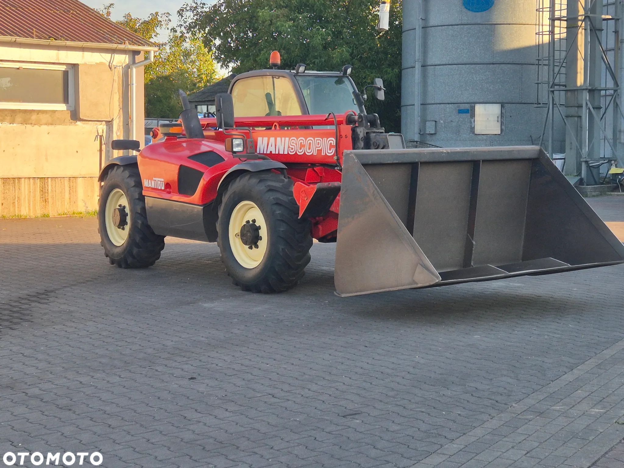 Manitou 1030 - 1