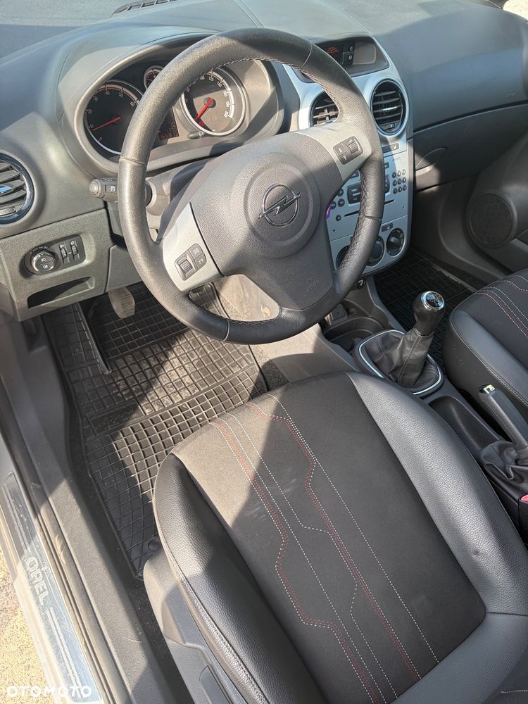 Opel Corsa 1.4 16V EcoFLEX Start-Stop 150 Jahre - 33