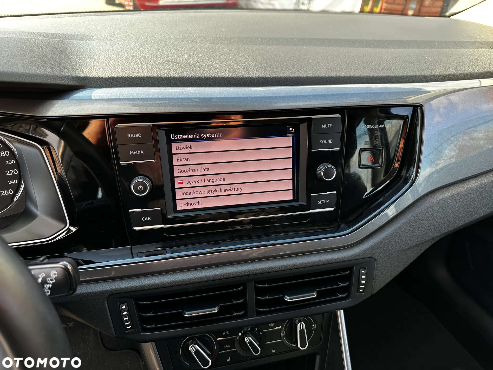 Volkswagen Polo - 14