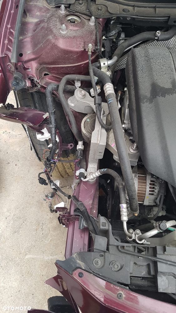 Mazda 2 - 6