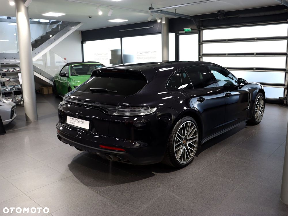 Porsche Panamera 4 Platinum Edition - 5