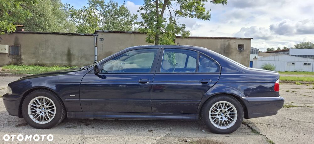 BMW Seria 5 - 21