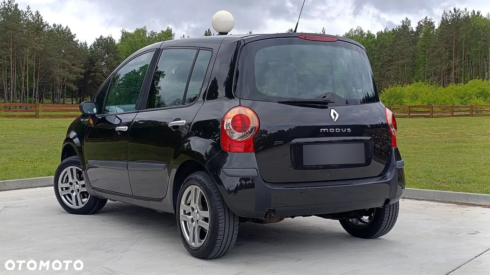 Renault Modus - 17