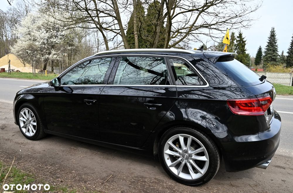 Audi A3 Sportback - 16