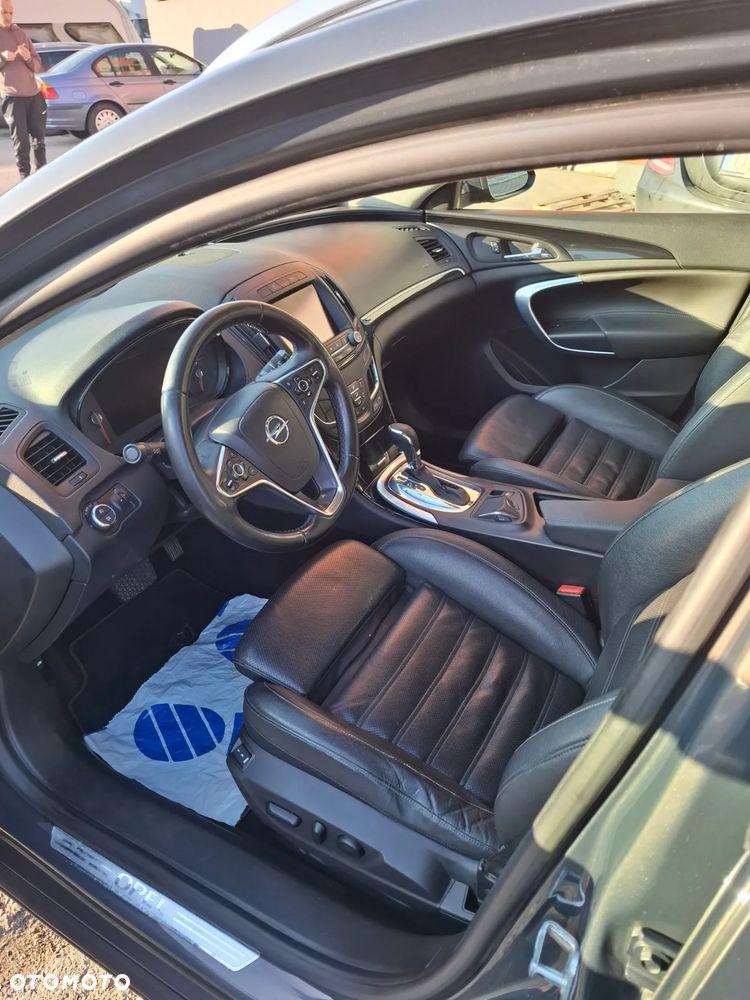 Opel Insignia - 2