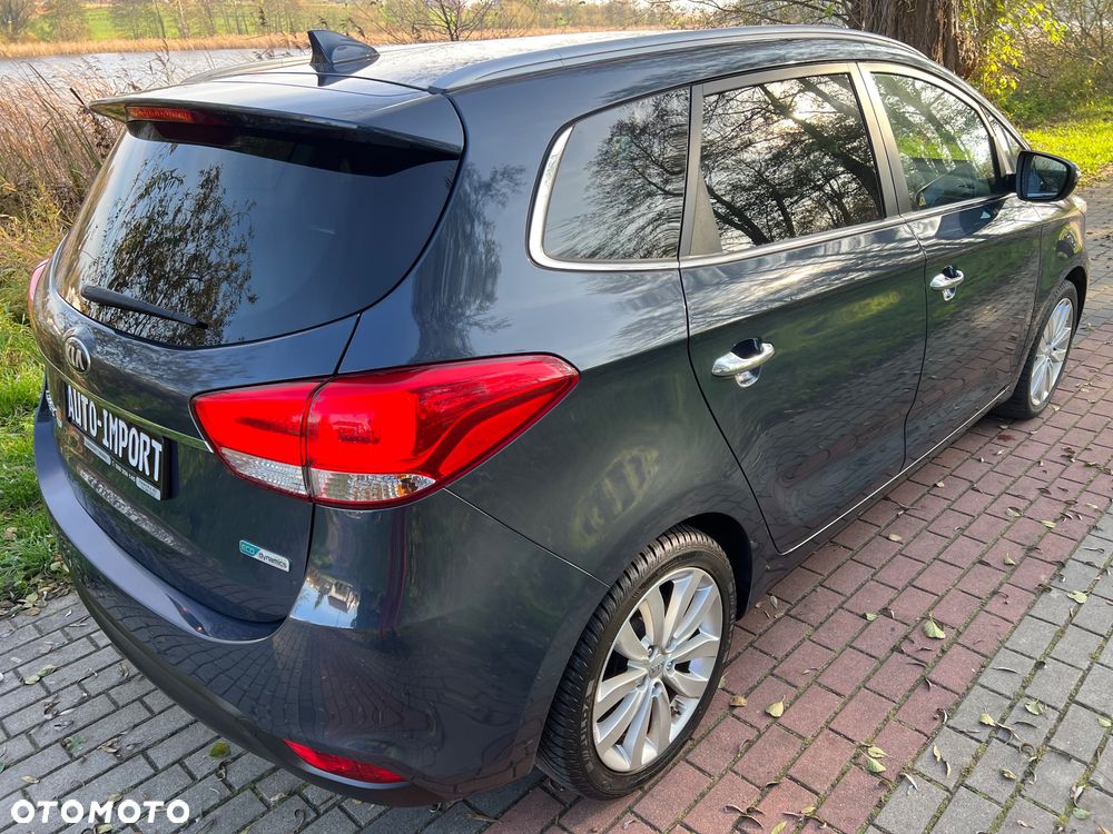 Kia Carens 1.7 CRDi L DCT - 30