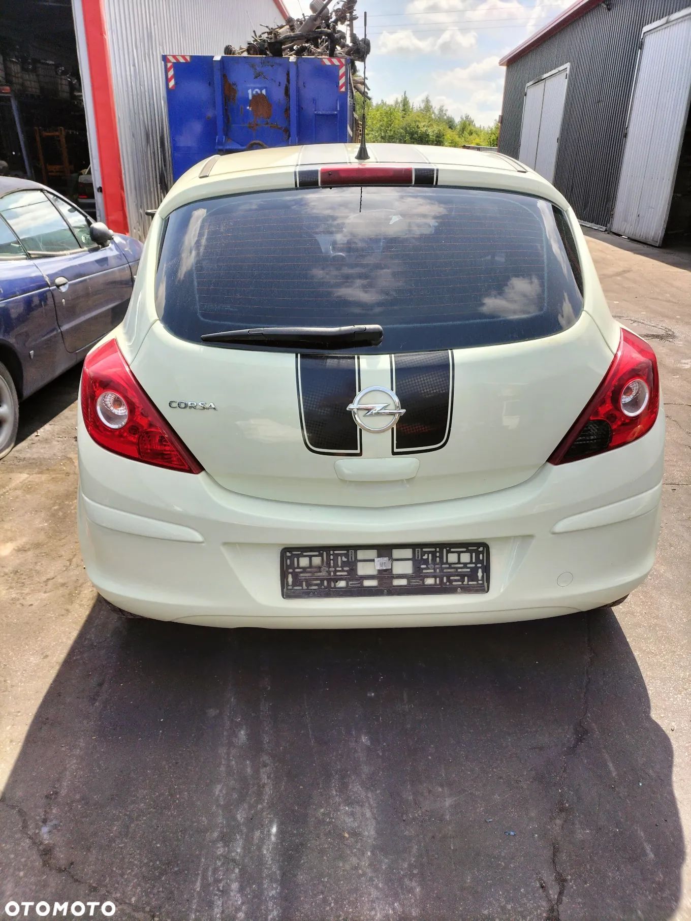 ZDERZAK TYŁ OPEL CORSA D 3D LIFT 2011r KOD LAK. Z30R - 1