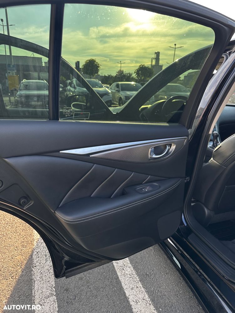 Infiniti Q50 Q50(S) Hybrid Sport - 15