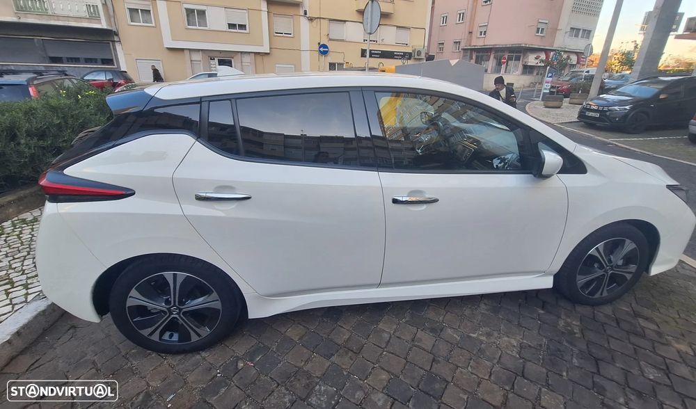 Nissan Leaf N-Connecta - 5
