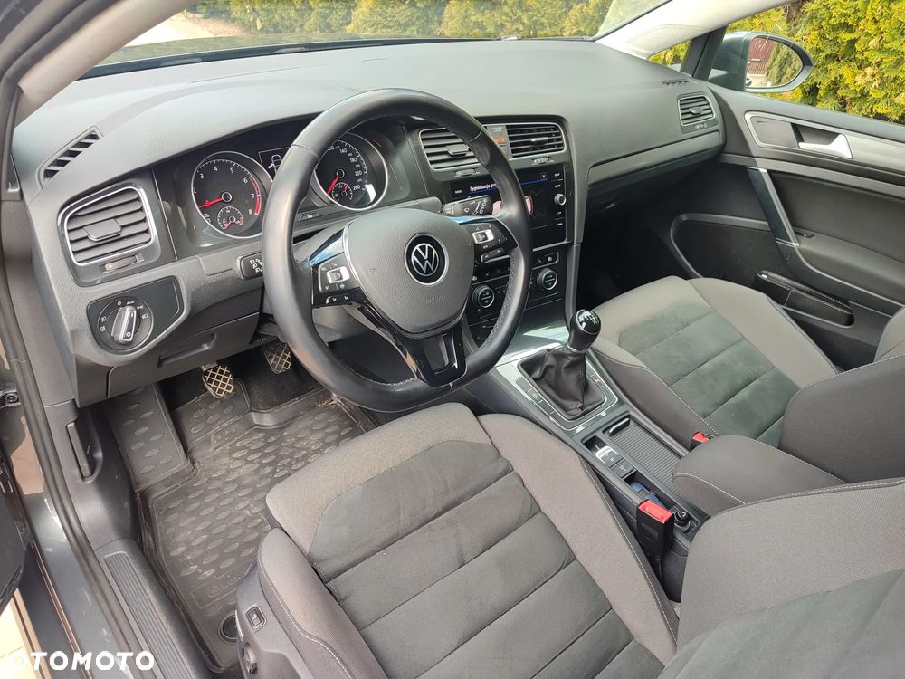 Volkswagen Golf 1.5 TSI ACT OPF Highline - 27