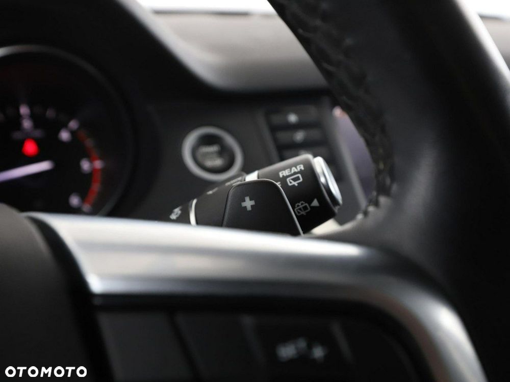 Land Rover Discovery Sport 2.0 TD4 Pure - 31