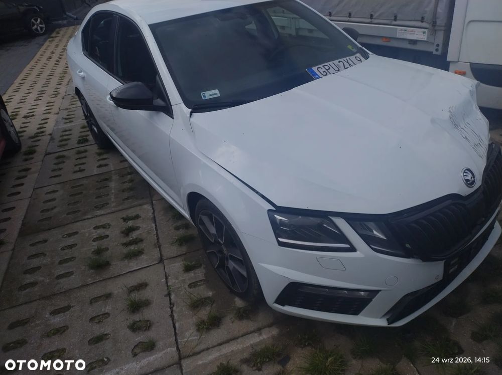 Skoda Octavia 2.0 TSI RS 230 DSG - 2