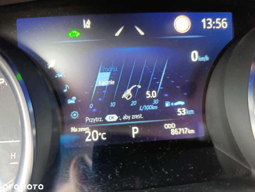 Toyota Camry 2.5 Hybrid Executive CVT - 9