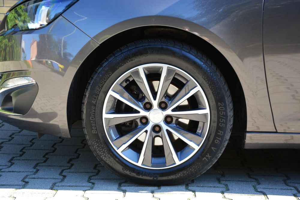 Peugeot 308 1.6 BlueHDi Allure S&S - 10