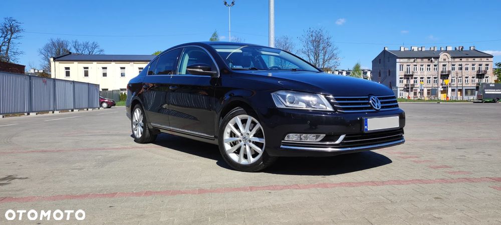 Volkswagen Passat 2.0 TDI 4Mot Highline DSG - 3