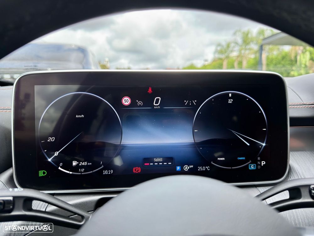 Mercedes-Benz C 300 d AMG Line - 33